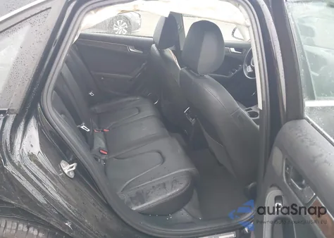 2016 Audi A4 2.0T Premium z USA, uszkodzony, nr VIN WAUFFAFL2GN018221